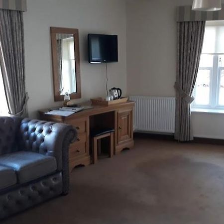 Tredegar Cambrian Inn المظهر الخارجي الصورة